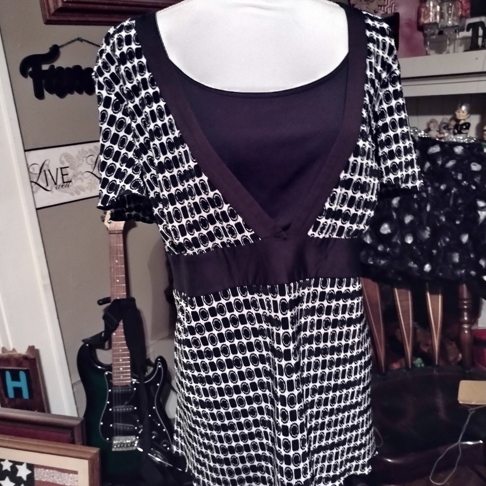Black White Babydoll Top Shirt 22 24 2X
